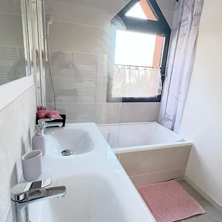 Paradis Rouge Villa Méré